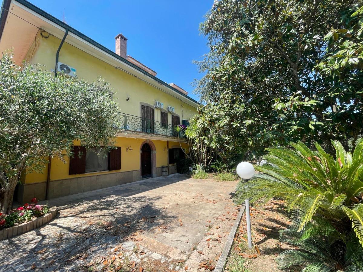 Agriturismo Al Gallo Verde Altavilla Silentina Екстер'єр фото